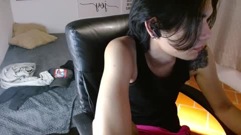 Snapshot of davoxer chatting on 10, 10, 2025 davoxer online show from 10, 10, 2025