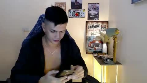 JC LOVER BOY online show from 4, 1, 2025