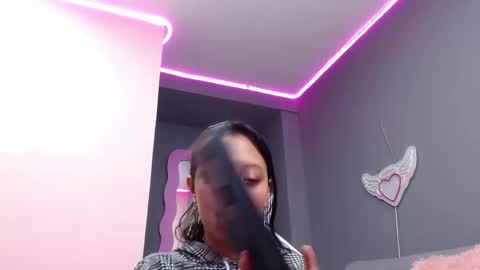 Snapshot of day_demoni chatting on 28, 4, 2026 day_demoni online show from 28, 4, 2026