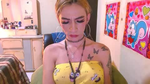 dayanna_01_ online show from 4, 2, 2026