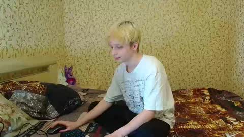 Snapshot of daylilong chatting on 5, 10, 2025 DayliLong online show from 5, 10, 2025