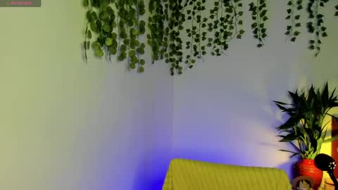 Snapshot of dayna_sunset chatting on 3, 5, 2026 dayna_sunset online show from 3, 5, 2026