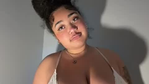 Snapshot of dayqueen1 chatting on 20, 7, 2026 dayqueen1 online show from 20, 7, 2026