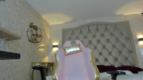Snapshot of dayra_angels chatting on 3, 1, 2025 DAYRA ANGELS online show from 3, 1, 2025