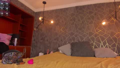 DAYRA ANGELS online show from 27, 10, 2025