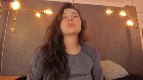 DAYRA ANGELS online show from 14, 4, 2026