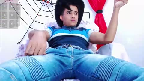 dayro_dduran online show from 25, 10, 2025