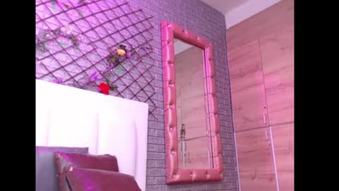 Snapshot of dayse_martinez chatting on 18, 1, 2025 Dayse online show from 18, 1, 2025