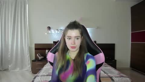 Snapshot of dazdrasmigdasue chatting on 24, 1, 2025 dazdrasmigdasue online show from 24, 1, 2025