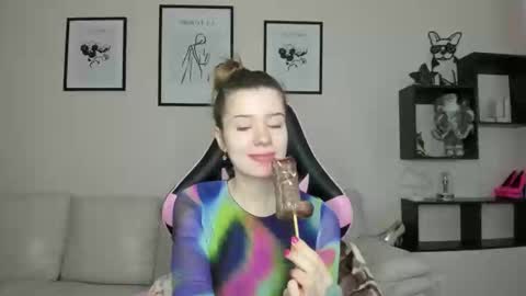 Snapshot of dazdrasmigdasue chatting on 28, 1, 2025 dazdrasmigdasue online show from 28, 1, 2025