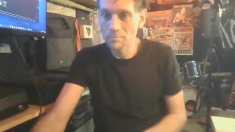 daze592268 online show from 16, 6, 2026