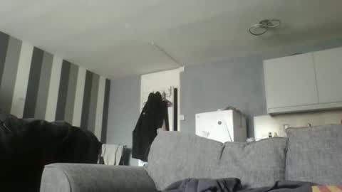 Dazzill online show from 1, 10, 2025