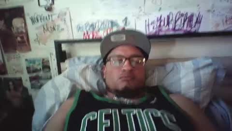 dbeamon92 online show from 15, 4, 2026