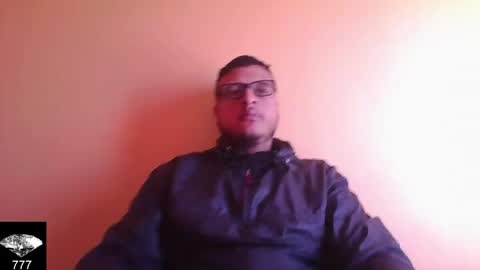 dc333777 online show from 22, 4, 2026