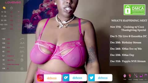 Snapshot of dchcco chatting on 18, 11, 2025 Duchess Coco - Coco Puffs online show from 18, 11, 2025