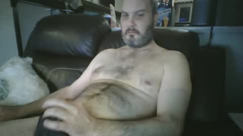 Snapshot of ddboobman chatting on 2, 3, 2025 want girl to play with me online show from 2, 3, 2025