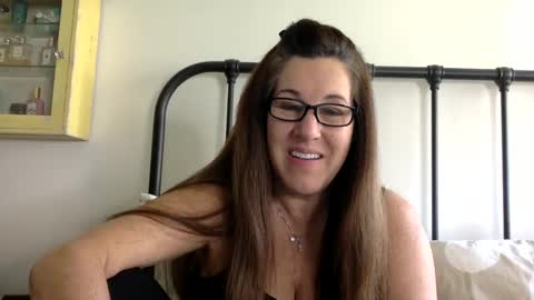 DDMolly online show from 30, 12, 2024