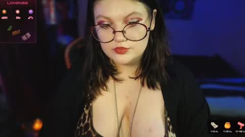 Snapshot of de_v1l chatting on 9, 10, 2025 Luna online show from 9, 10, 2025