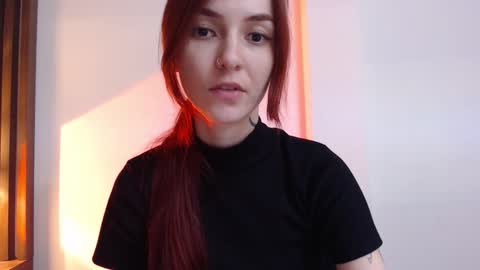 Snapshot of dead_girll chatting on 15, 11, 2025 freak online show from 15, 11, 2025