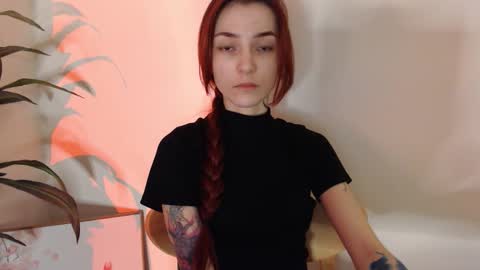 Snapshot of dead_girll chatting on 15, 1, 2026 freak online show from 15, 1, 2026