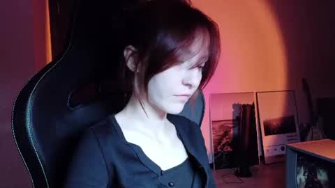Snapshot of dead_girll chatting on 6, 7, 2026 freak online show from 6, 7, 2026
