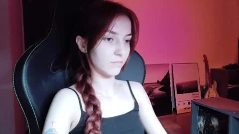 Snapshot of dead_girll chatting on 15, 7, 2026 freak online show from 15, 7, 2026