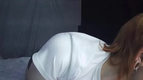 Snapshot of deadbeattwink chatting on 22, 9, 2025 V online show from 22, 9, 2025