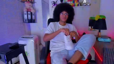 Snapshot of deamon_devil chatting on 6, 11, 2025 deamon_devil online show from 6, 11, 2025