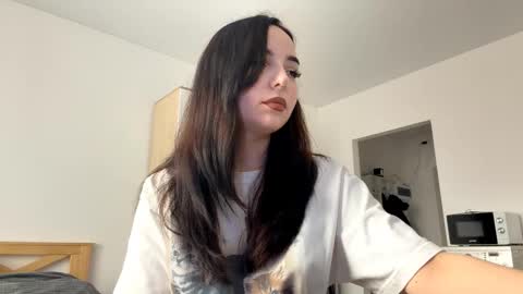 Snapshot of deannabonefield chatting on 28, 11, 2025 I am Hannah ntmu online show from 28, 11, 2025