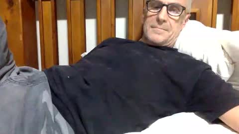 Snapshot of deanofflove2210 chatting on 21, 1, 2025 deanofflove2210 online show from 21, 1, 2025