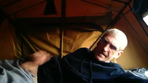 Snapshot of deanofflove2210 chatting on 22, 6, 2026 deanofflove2210 online show from 22, 6, 2026