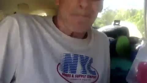 deanofflove221000 online show from 13, 10, 2025