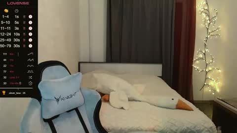 dear_helga online show from 19, 9, 2025