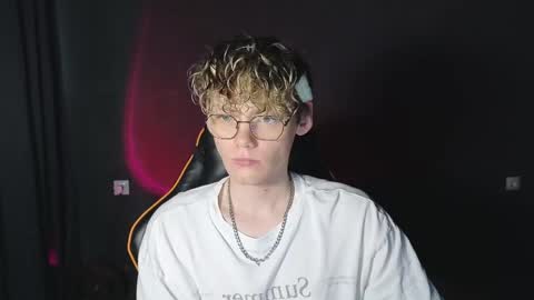 dear kirill online show from 19, 4, 2026