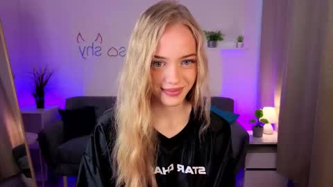 Snapshot of dear_tessa chatting on 28, 2, 2026 Tessa online show from 28, 2, 2026