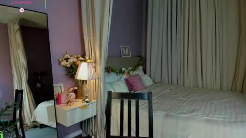 Emily GMT2 Mon 10 AM - 4 PM Wed 10 AM - 4 PM Thu 10 AM - 4 PM Fri 10 AM - 4 PM Sat 10 AM - 4 PM online show from 10, 4, 2026