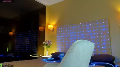 Snapshot of debbie_taylor chatting on 18, 4, 2026 Debbie Mon Tue Fri Sun Sat GMT 3 1000am - 0400pm online show from 18, 4, 2026