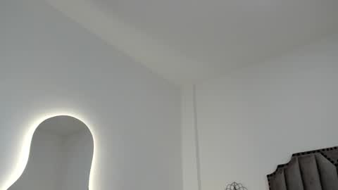 Snapshot of debora_scoot chatting on 12, 3, 2025 Debora online show from 12, 3, 2025