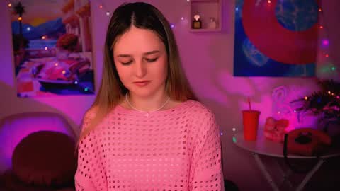 Snapshot of deboralarson chatting on 2, 1, 2025 Debora online show from 2, 1, 2025