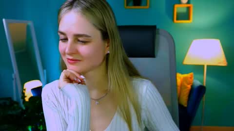 Snapshot of deboralarson chatting on 9, 3, 2025 Debora online show from 9, 3, 2025