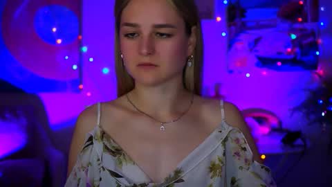 Snapshot of deboralarson chatting on 11, 10, 2025 Debora online show from 11, 10, 2025