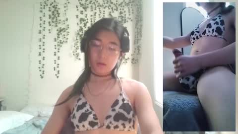 Snapshot of deciduousdoll chatting on 3, 12, 2025 deciduousdoll online show from 3, 12, 2025