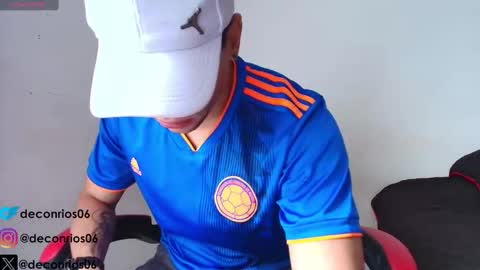 Snapshot of deconrios chatting on 11, 9, 2025 Santiago online show from 11, 9, 2025