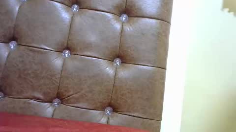 Snapshot of decraze chatting on 11, 11, 2025 decraze online show from 11, 11, 2025