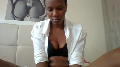 dee1234890 online show from 1, 10, 2025