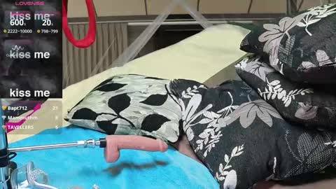 Snapshot of deeplyasian chatting on 22, 1, 2025 Deeply Asian style... Nice to meet you thumb up me please help us. online show from 22, 1, 2025