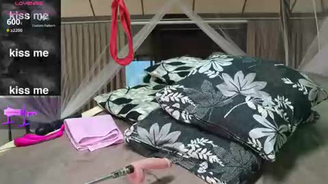 Snapshot of deeplyasian chatting on 17, 7, 2026 Deeply Asian style... Nice to meet you thumb up me please help us. online show from 17, 7, 2026