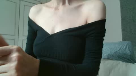 Snapshot of deessedivine chatting on 27, 9, 2025 KamiDevi online show from 27, 9, 2025