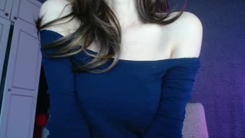 Snapshot of deessedivine chatting on 29, 11, 2025 KamiDevi online show from 29, 11, 2025