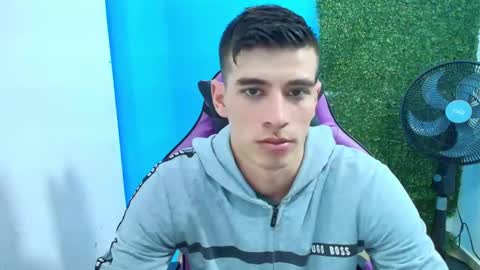 Snapshot of deiby_baby chatting on 1, 2, 2025 DEIBY online show from 1, 2, 2025